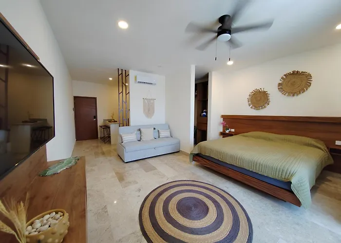 New! Elegant & Wonderful In Excellent Area By Yeah